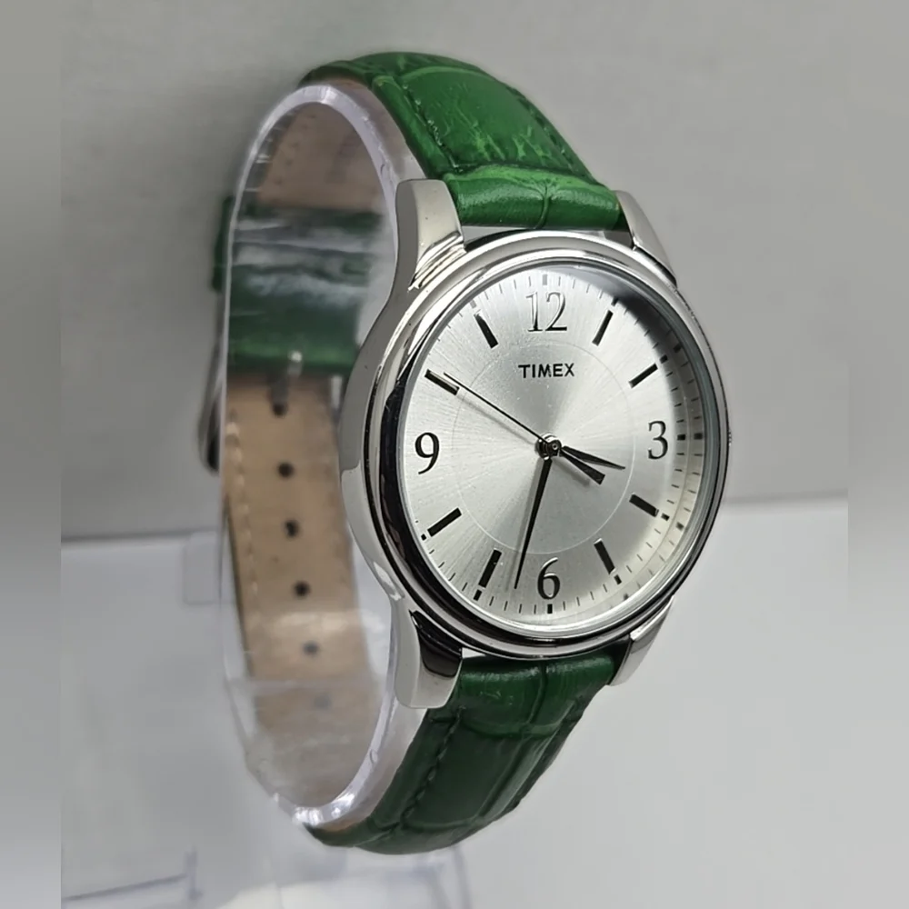 Womens Timex Easy Reader Watch Silver Tone Green Croco Dress Classic New Battery